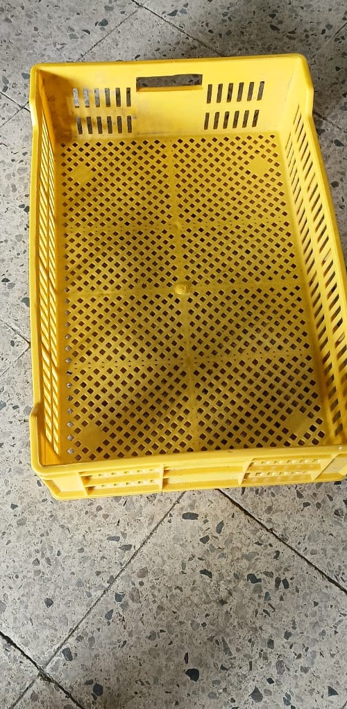 صندوق خدمة أصفر