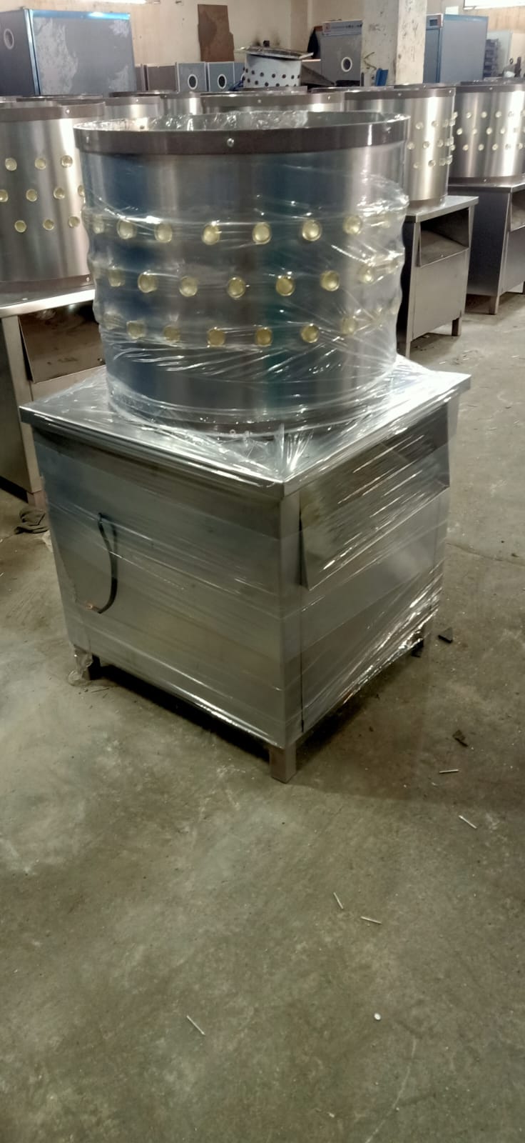 رياشة تنظيف دجاج جاهزة ومغلفة